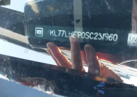 2025 Chevrolet Trax Fwd Lt z USA, uszkodzony, nr VIN KL77LHEP0SC231960